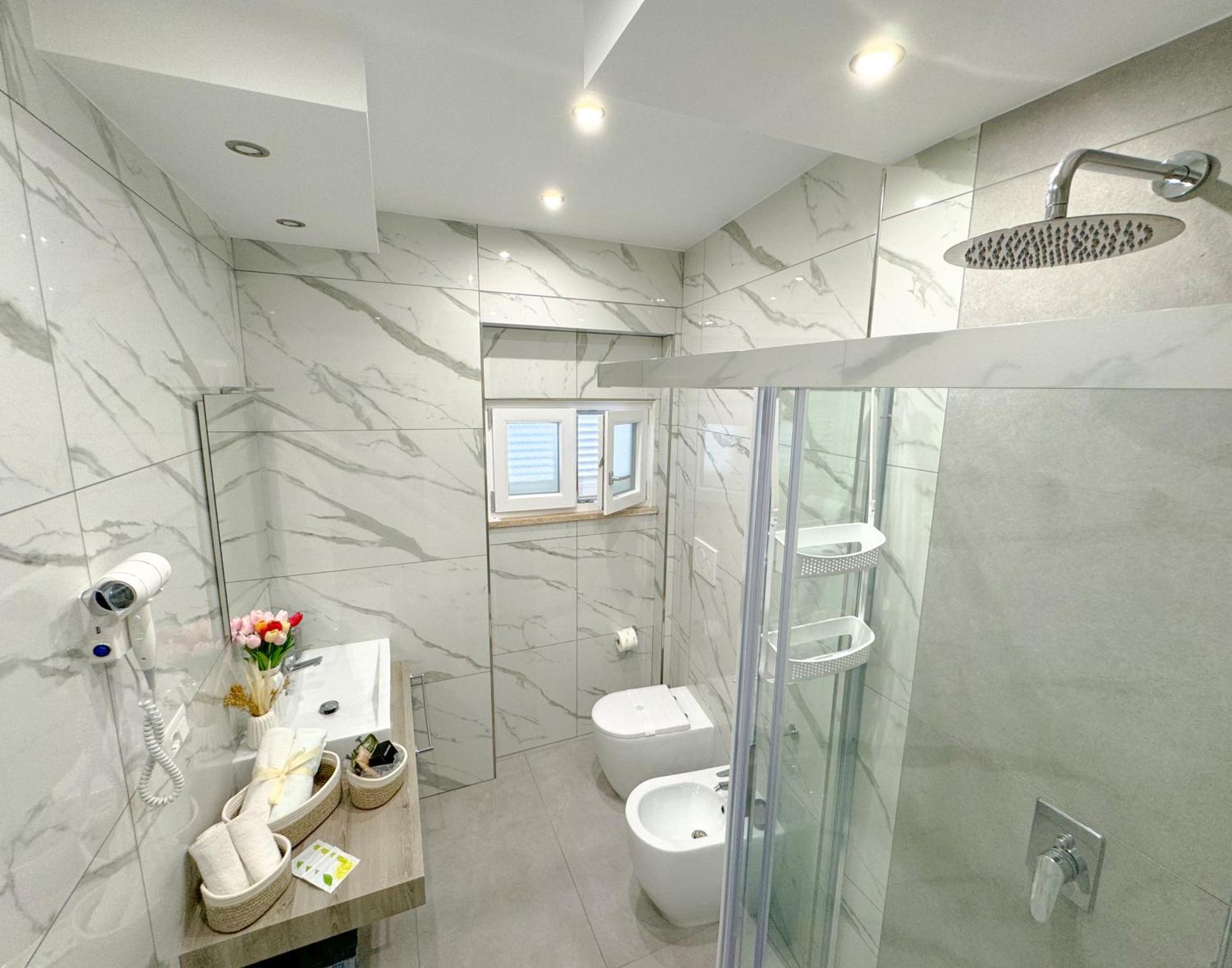 Marco House - Seaview Apartment - Fronte Mare - Casa Vacanza 安齐奥 外观 照片